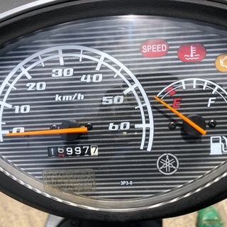 コロナ対策にバイク通勤はいかがでしょうか？ピカピカなヤマハJOGインジェクション4サイクルで燃費良いです。経済的 ディオよりジョグ原付 原チャリ ゲンチャリの画像