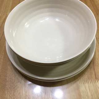 プラスチック皿セット　お譲りします