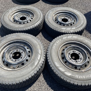 トヨタ　ハイエース用　ホイール　ヨコハマ　スタッドレスセット　195/80R15 　①