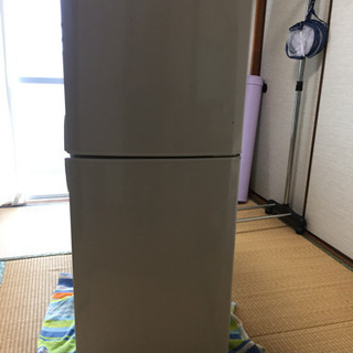 三菱 ノンフロン冷蔵庫 MR-14N-W