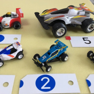 ミニカー　５