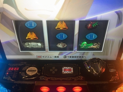 パチスロ実機 SAMMY(サミー) コードギアスR2【良品】家庭用電源対応＜直接お取引大歓迎!お待ちしております＞