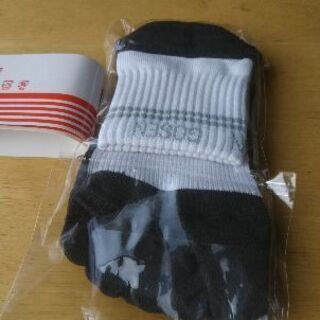 ゴーセン　テニスソックス(新品)の画像