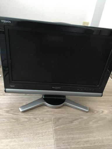 AQUOS テレビ　20インチ