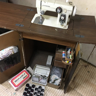 ミシン ＪＡＮＯＭＥ ジャノメ 680型 作業台付 アンティーク...