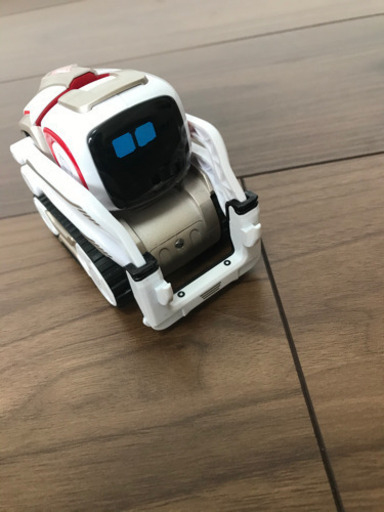 コズモ　COZMO　AIロボット　タカラトミー　