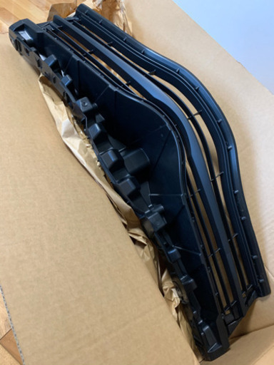 ヴィッツ　フロントグリル純正　値段相談可