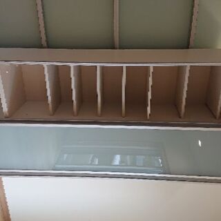 トールキャビネット食器棚の画像