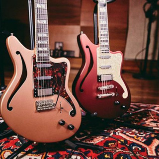 D’ANGELICO Deluxe Bedford SH 