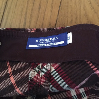 [美品・値下げ半額] バーバリーブルーレーベルのスカートの画像