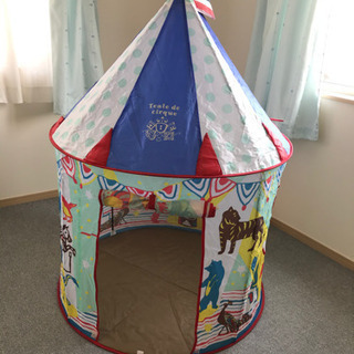 子供用 テント 室内テント 折りたたみ☆サーカス　ファンファン　円形布団付きの画像