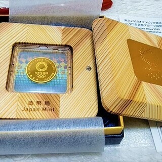 ★★未開封品!!「東京2020オリンピック」記念貨幣 ・1万円金貨・第3次「 勝利と栄光と心技体」★★の画像