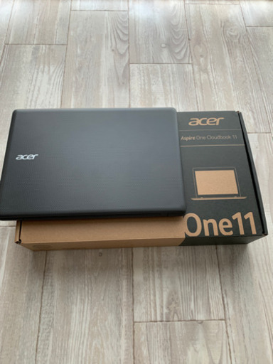 ノートパソコン acer Aspire One Cloudbook 11