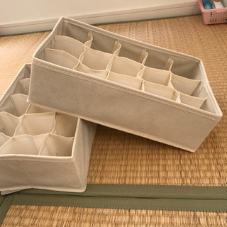 ニトリ　不織布　収納ケース　2個の画像