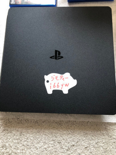 【美品！保証書あり(３年間)！現行品！ソフト２本付き】PS4　ジェット・ブラック 500GB (CUH-2200AB01)