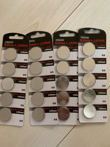 【新品】ボタン電池　CR2430 3V  4PACK X (5PC) = 20個