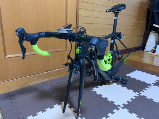 ロードバイク サーベロR5フレームセット　R8000アルテグラ付き