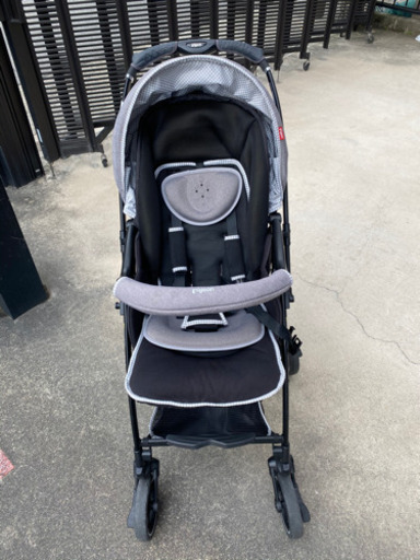 お値下げ中！ベビーカー　ピジョン　ランフィRA8 ＋汗取りシート♪