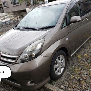 アイシス　プラタナ（最上位グレード）の画像