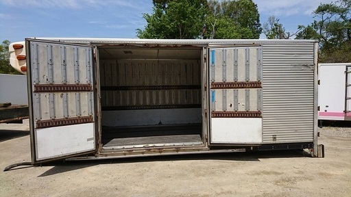 ♪八街BD04♪物置♪コンテナ♪激安♪断熱材入ってる♪在庫100個以上♪アルミ冷蔵箱♪