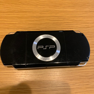 （バッテリーなし）PSP-2000本体＆ケース＆充電器＆ソフト（モンハン）の画像
