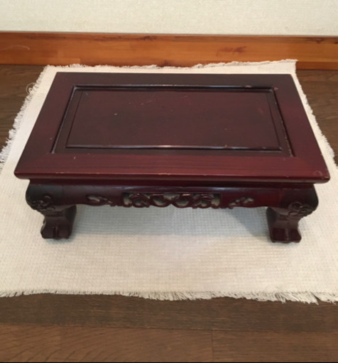 唐木 透かし彫り 花台 (飾り台)