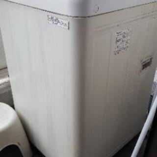 引っ越しに伴い不要になりました。