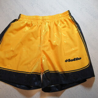 サッカーパンツ　160Cm　Lotto