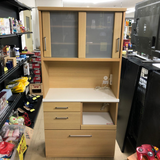 ニトリ キッチンボード 食器棚　キレイめ