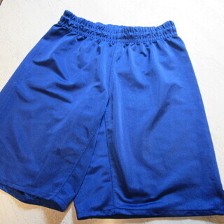 サッカーパンツ　青　160Cm