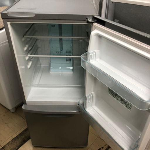 パナソニック 138L 2ドア冷蔵庫 NR-B143W-S 2011年製