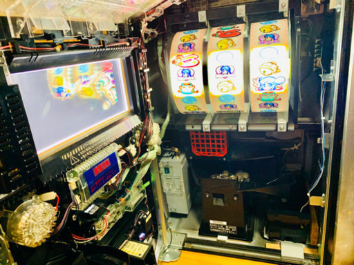 ユニバ 出番だ葉月ちゃん スロット台 実働 コイン付き