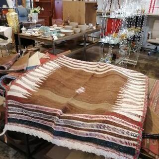 【未使用】キリム大判ラグ　115×103cm　元値64,900円