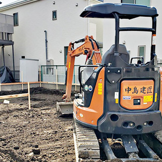 【未経験で日給12,000円からスタート】【賞与有】これから頑張りたいあなたを応援する会社です！住宅基礎工事のお仕事の画像