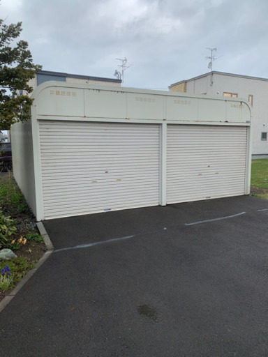 ガレージ　カスケードではなく鈴蘭ガレージです