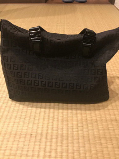 FENDIのバッグ
