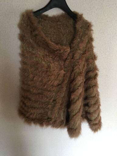 超お買い得！リアルファー ケープ アナ風高級感のある毛皮のケープ 天然毛皮使用 イエリデザインプロダクツ アナと雪の女王 アナ風ケープ