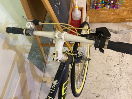 ※商談中【クロスバイク】FINISS BIKE 22IM RX 7段変速