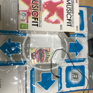 運動不足にWiiダンスダンスレボリューションホッテストパーティー＋専用コントローラーの画像