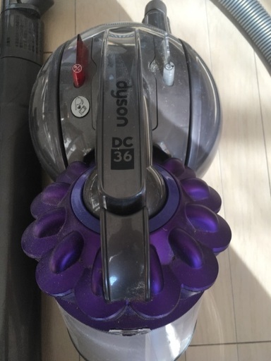 6000円 ☆中古　ダイソンdc36☆