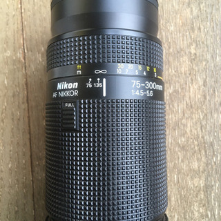 【値下げ＆値段交渉OK】望遠レンズ  Nikon AF NIKKOR 75-300mm 4.5-5.6  の画像