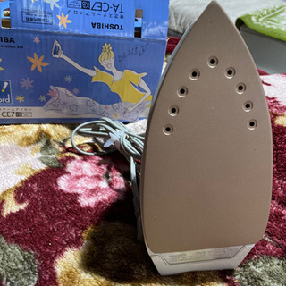 東芝スチームアイロンTA-CE7の画像