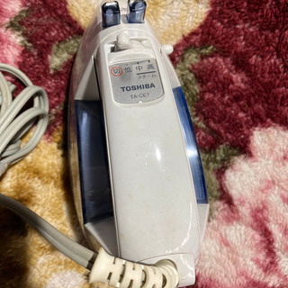 東芝スチームアイロンTA-CE7の画像