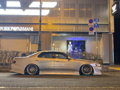 クレンツェ ERM 深リム 18インチ pcd114.3 10j＋15 ドリケツ VIP 等々に