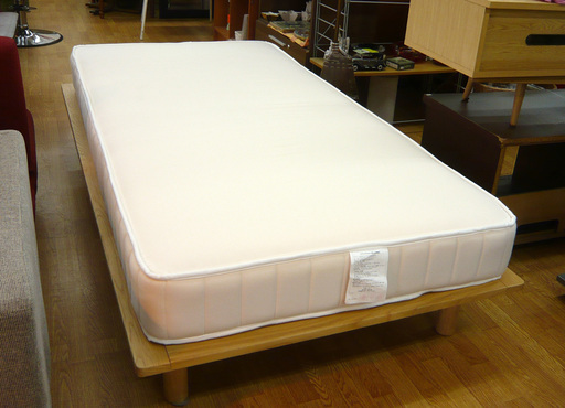 無印良品 シングルベッド  幅:103cm フレーム マットレス 2点セット 札幌 西岡店