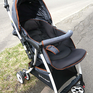 札幌【A型 ベビーカー 両対面式ハンドル 西松屋】折りたたみ可能 1か月