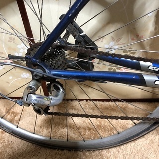 GTのロードバイクZR– 4.0 (ラジオ) 都庁前のロードバイクの中古