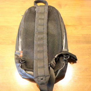 TAKEO KIKUCHI  ショルダーバック（新品同様）の画像