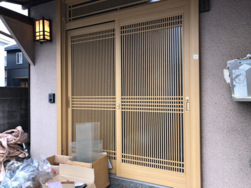 スライド式玄関扉