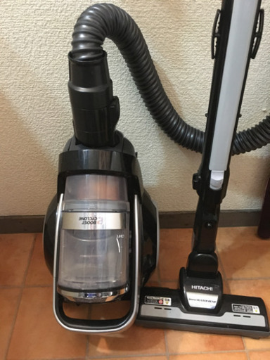 日立 掃除機 2段ブーストサイクロン式 きれいな排気 小型・軽量ボディ 日本製 ハイパワー吸込仕事率340W CV-SC100 2016年式